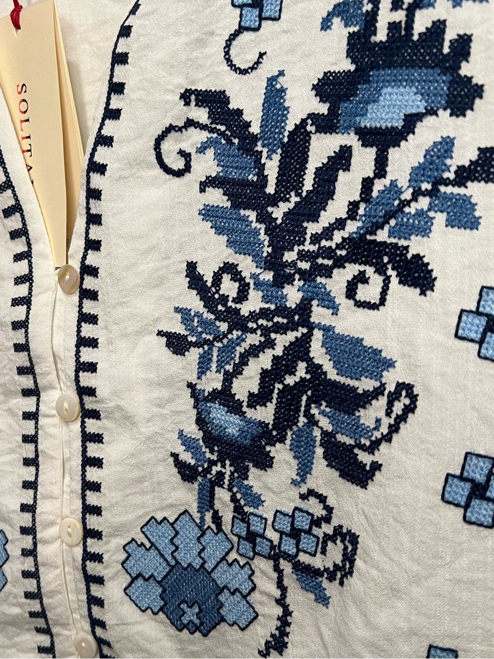SOLITAIRE White Peplum Top with Blue Floral Embroidery - Picture 3 of 10